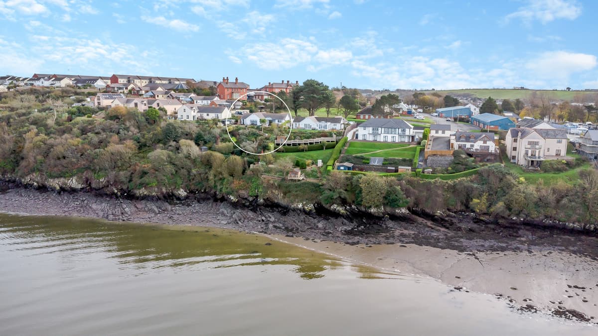 Pembroke Dock coastal home for sale has farreaching views and a